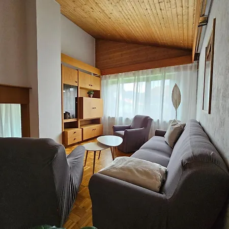 Holiday home Marchlhouse